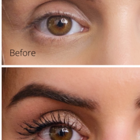 IL MAKIAGE Black Card Mascara 9.5ml/ 0.32 fl oz - Picture 5 of 5